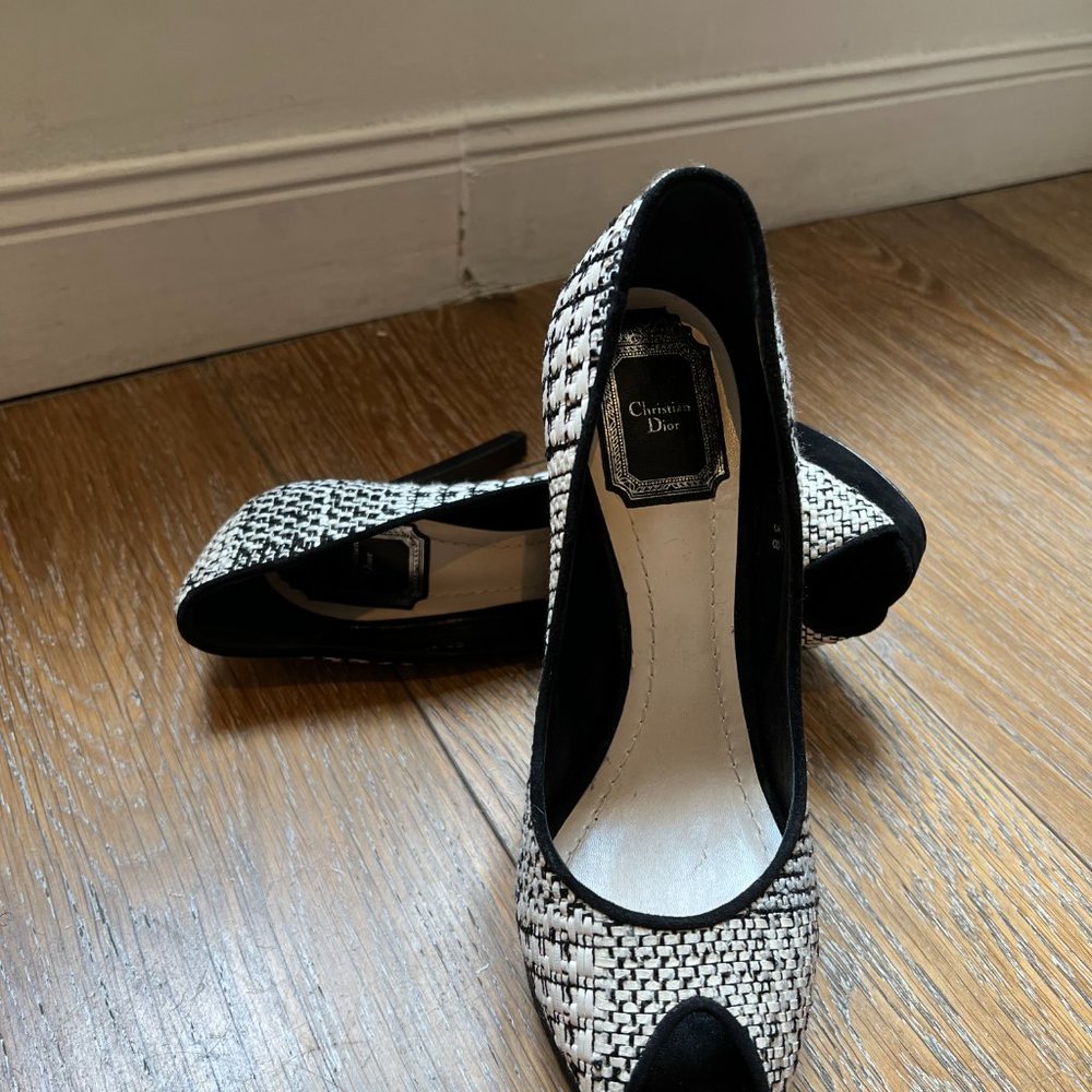 Christian Dior Escarpin Tweed Peep Toes - Picture 5 of 8